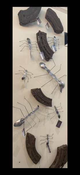 Spoon Ant small