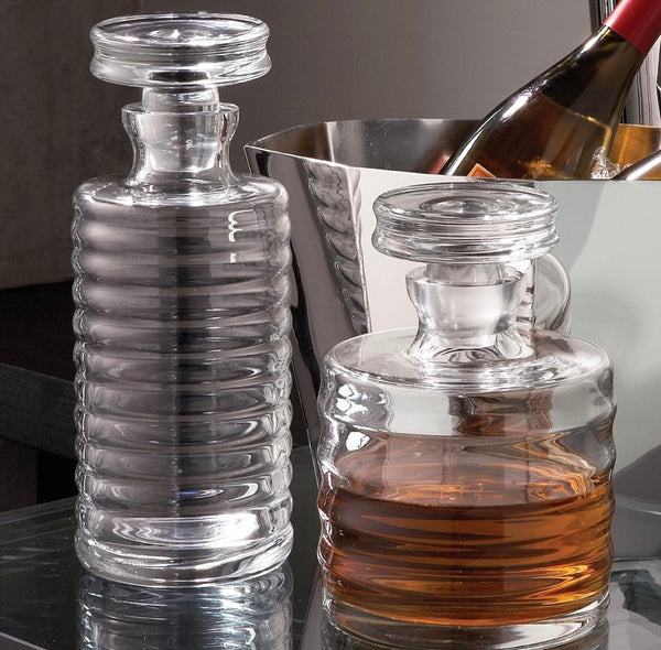 Ribbed Decanter short