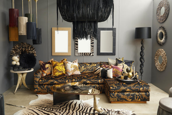 Cow Horn Table w/ Cream Cowhide Top